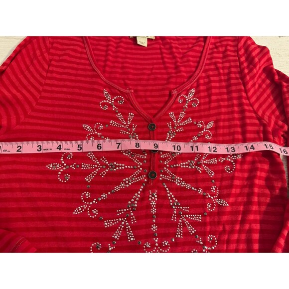 One World Womens Top Size Med Rhinestones Star Vneck Holiday Red Striped Shirt - Picture 7 of 7